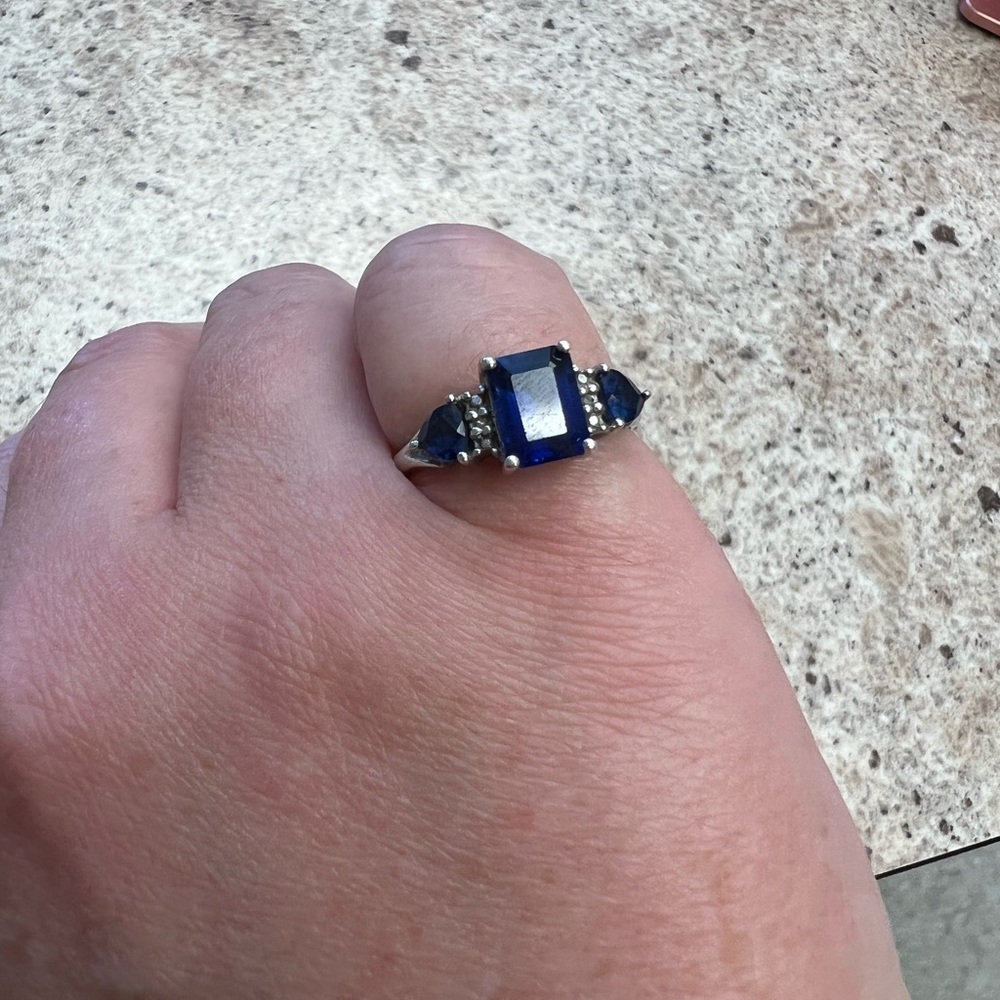 Sapphire ring